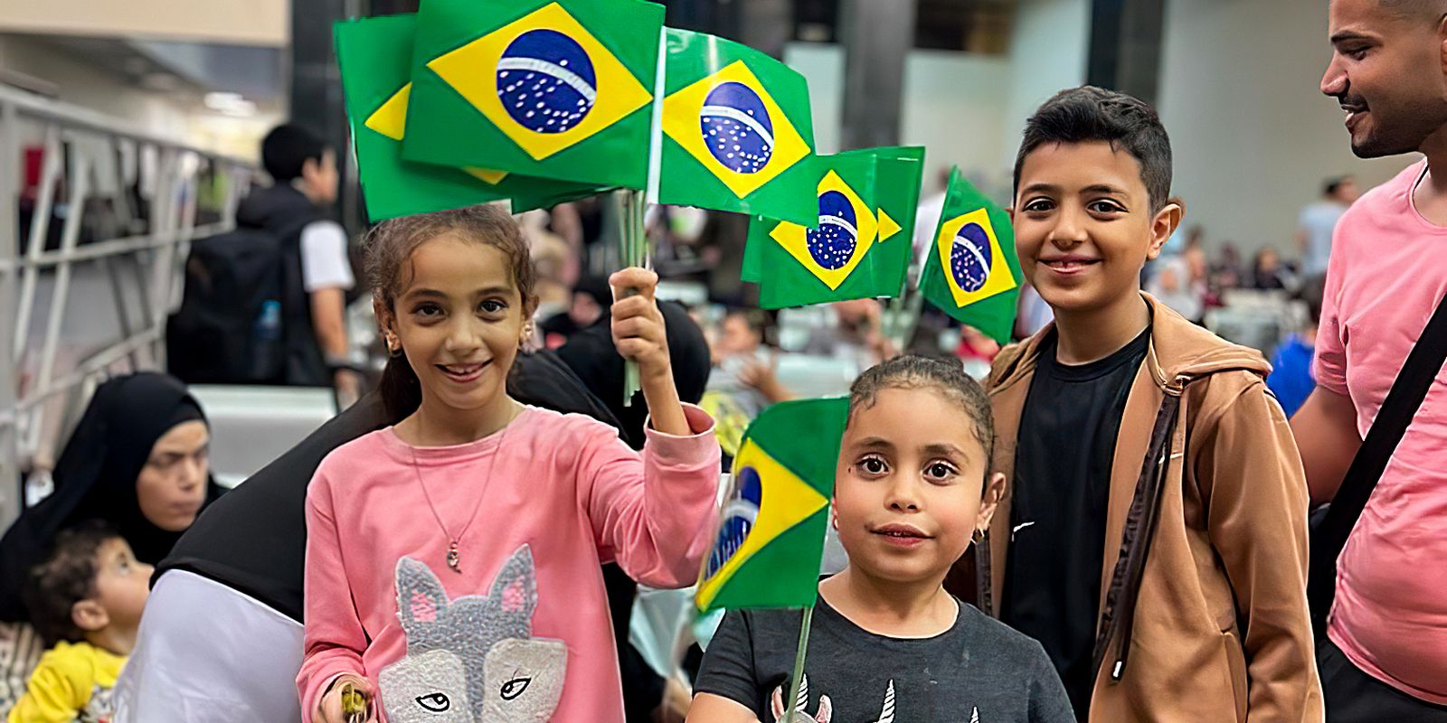 brasileiros-que-estavam-em-gaza-chegam-ao-brasil-nesta-segunda