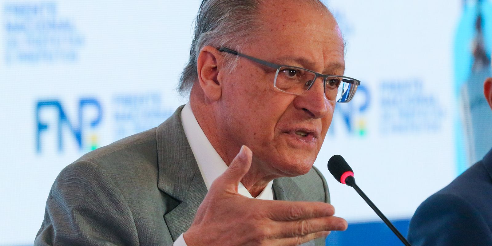 alckmin-defende-alternativa-para-desonerar-folha-de-pagamento