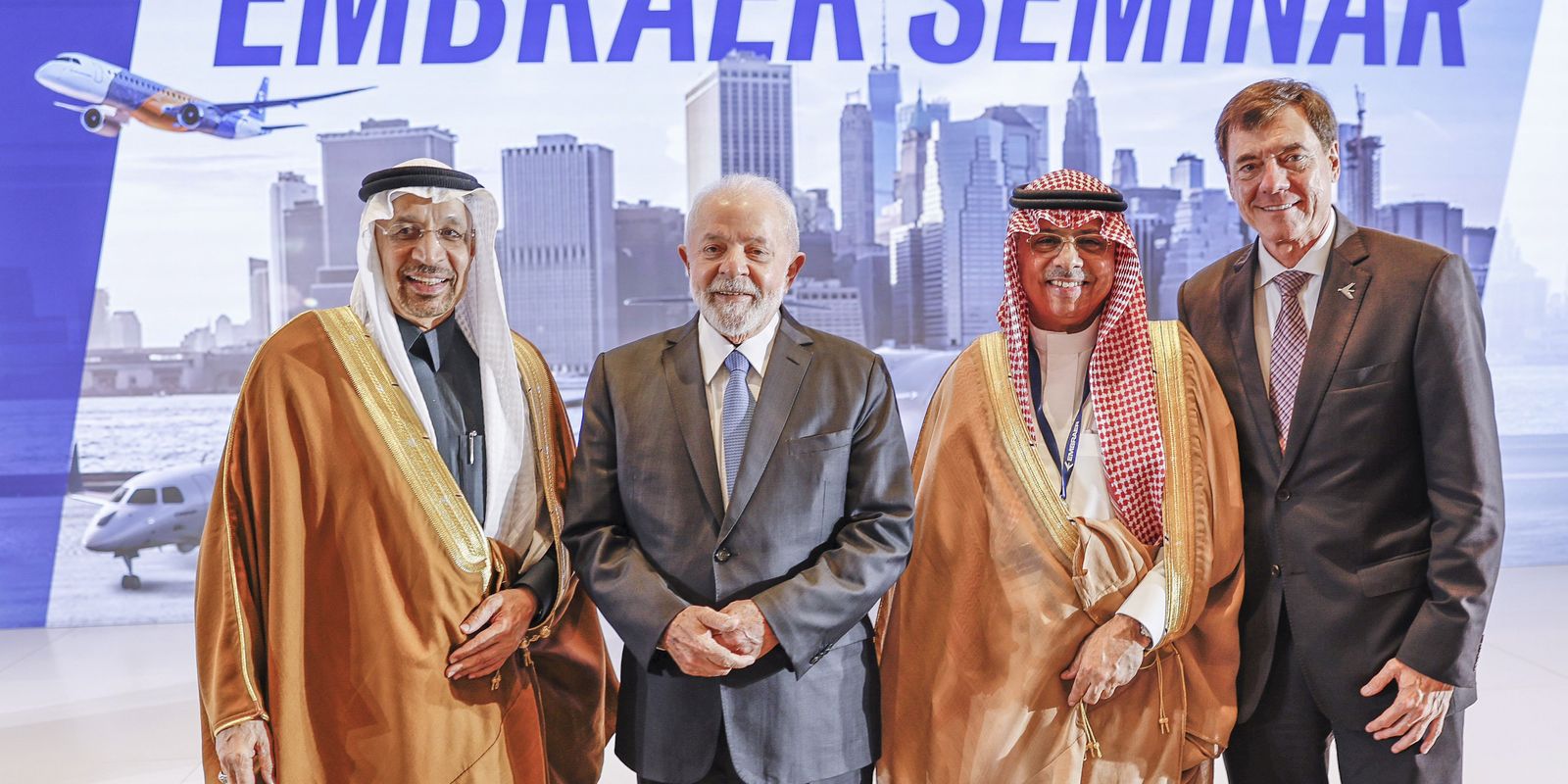 embraer-assina-tres-acordos-de-investimentos-na-arabia-saudita