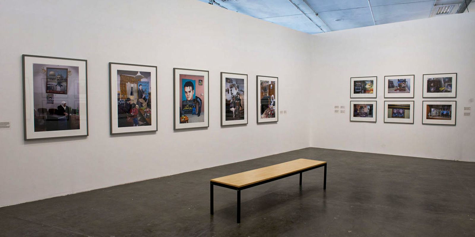 bienal-de-sp:-fotografa-palestina-expoe-memoria-de-mortos-em-conflito