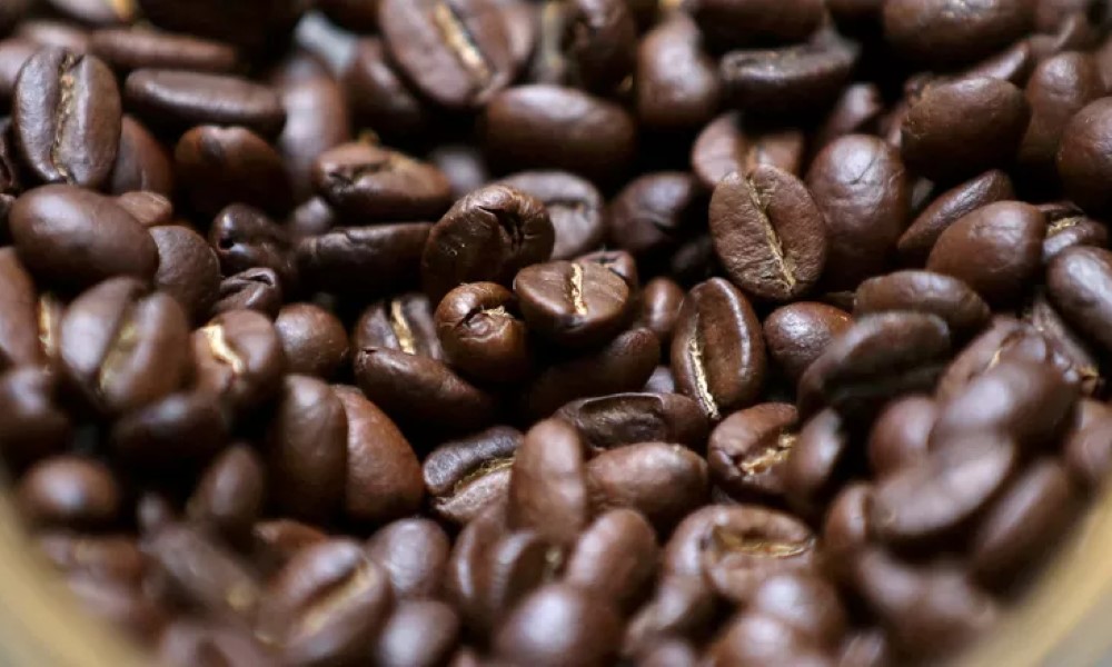 cafe:-incertezas-sobre-safra-e-fim-de-ano-limitam-negocios