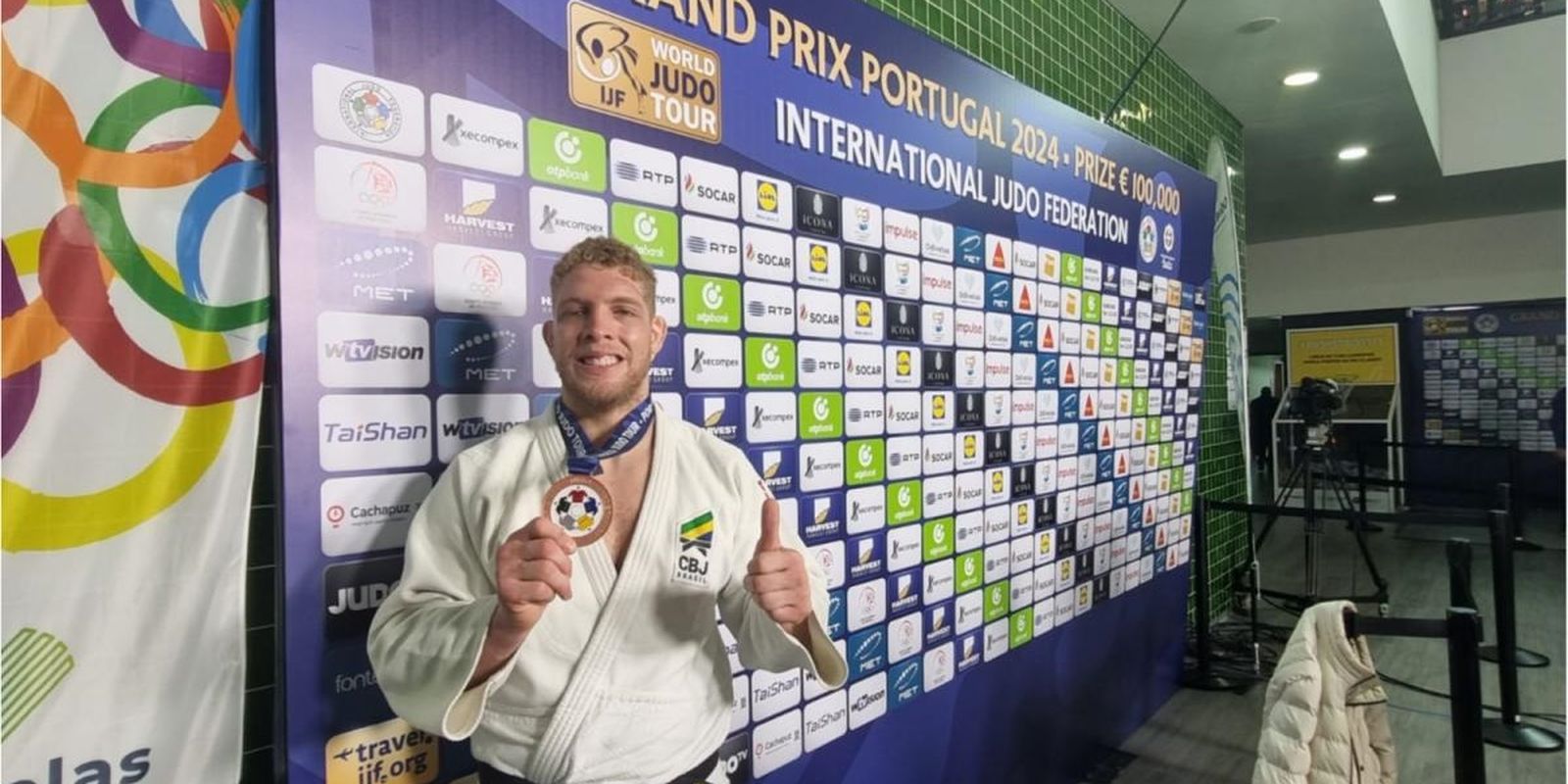 judo:-brasil-abre-ano-olimpico-com-bronze-e-prata-em-gp-de-portugal