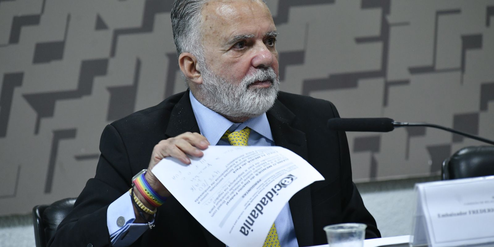 Governo chama embaixador do Brasil em Israel para consultas