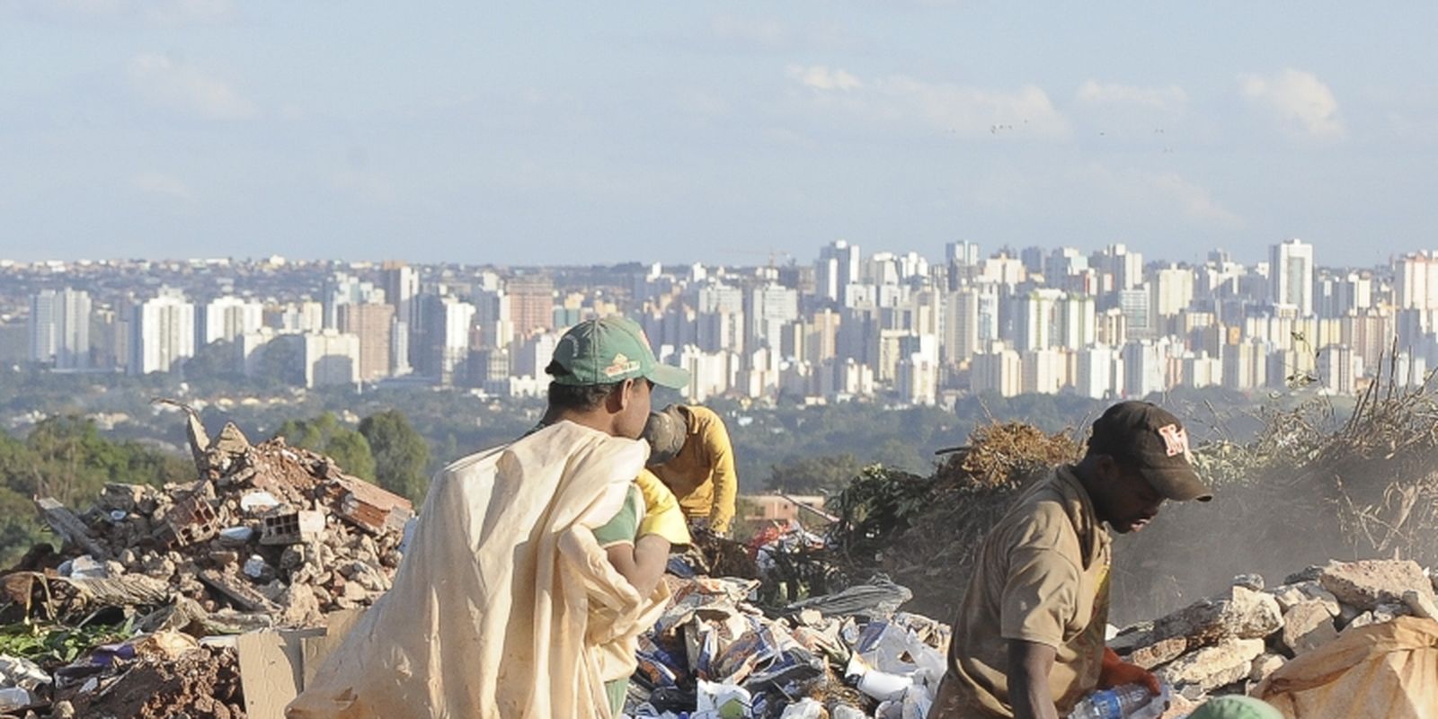geracao-de-lixo-no-mundo-pode-chegar-a-3,8-bi-de-toneladas-em-2050